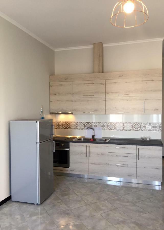 فلورا Melody Apartment المظهر الخارجي الصورة