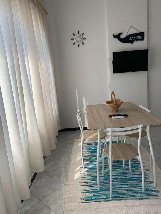 فلورا Melody Apartment المظهر الخارجي الصورة